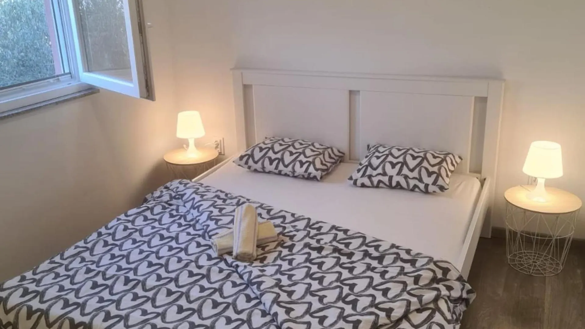 Apartments Rubbi - Two Bedroom Apartment With Terrace Vrsi